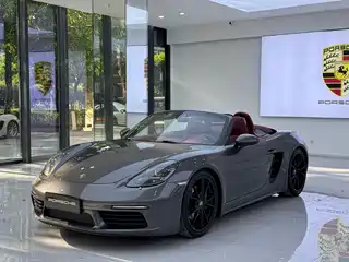 Porsche 718 2016