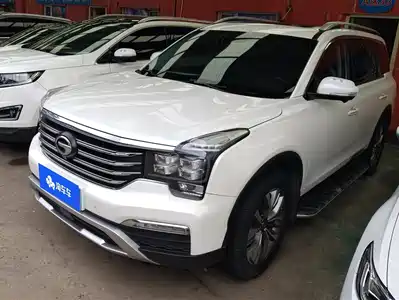 GAC Trumpchi GS8 2016