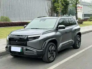 Fang Cheng Bao Titanium 3 2025