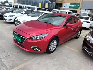 Mazda Mazda3 Axela 2015