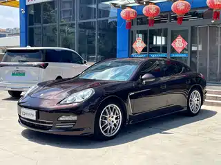 Porsche Panamera 2013
