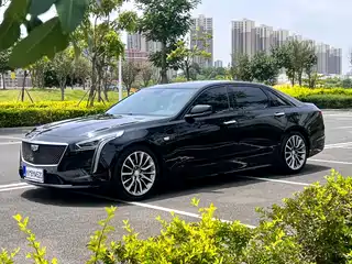 Cadillac CT6 2022