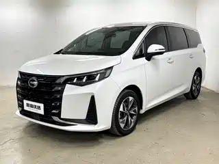 GAC Trumpchi M6 2021
