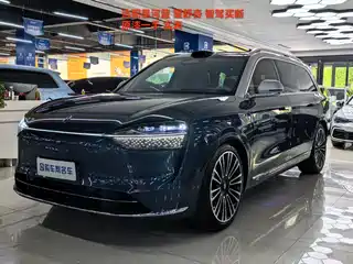 AITO Wenjie M9 2023