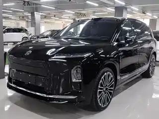 NIO NIO ES8 2025