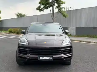 Porsche Cayenne 2021