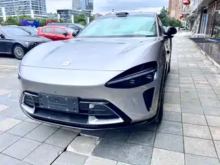 Xiaomi Auto YU7 2025