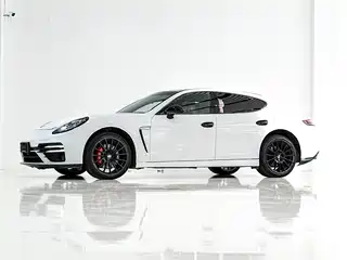 Porsche Panamera 2012