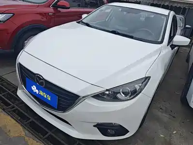 Mazda Mazda3 Axela 2015