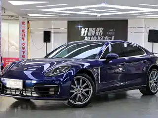 Porsche Panamera 2021