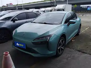 JMCG New Energy Yi 2021