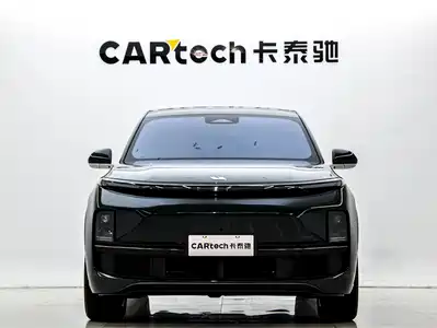 Li Auto L8 2024