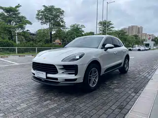 Porsche Macan 2020