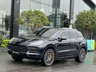 Porsche Cayenne 2021