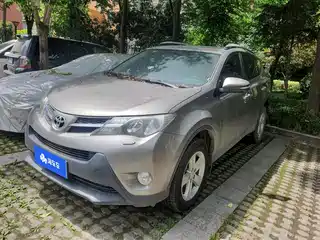 Toyota RAV4 Rongfang 2013