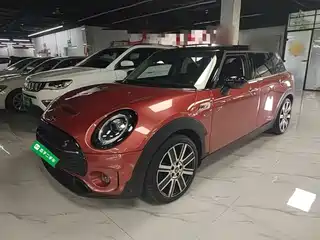 MINI CLUBMAN 2020