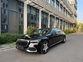 Mercedes-Benz Maybach S-Class 2023
