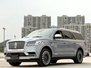 Lincoln Navigator 2020