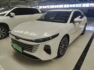 Besturn B70 2024