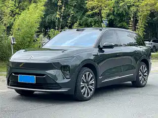 NIO ES8 2023