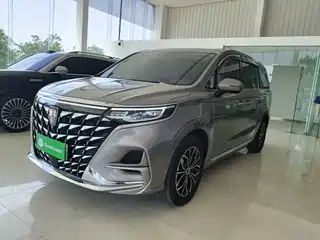Roewe iMAX8 EV 2025