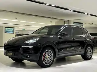 Porsche Cayenne 2016