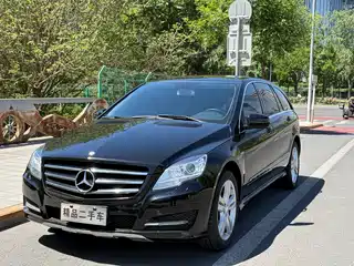 Mercedes-Benz Mercedes-Benz R-Class 2016