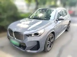 BMW BMW iX1 2023