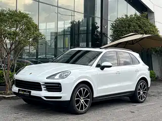 Porsche Cayenne 2023