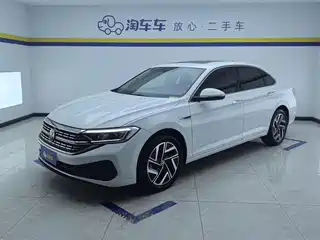 Volkswagen Sagitar 2022