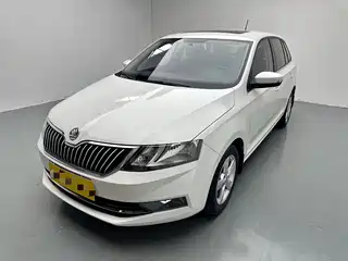 Škoda Rapid Spaceback 2017