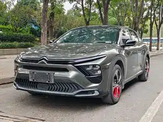 Citroën Versailles C5 X 2022