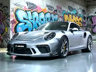 Porsche 911 2018