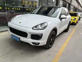 Porsche Cayenne 2016