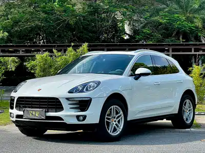 Porsche Macan 2016