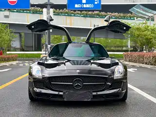 Mercedes-Benz SLS AMG 2010