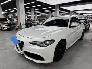 Alfa Romeo Giulia 2017