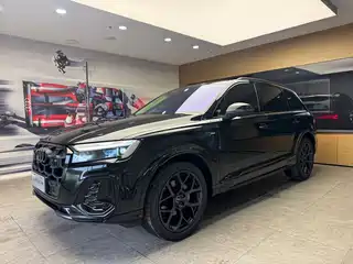 Audi Audi Q7 2024