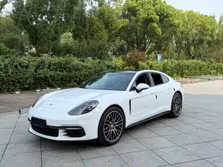 Porsche Panamera 2016