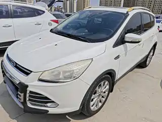 Ford Kuga 2015