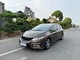 Honda Jade 2015