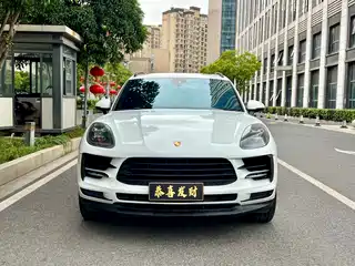 Porsche Macan 2020