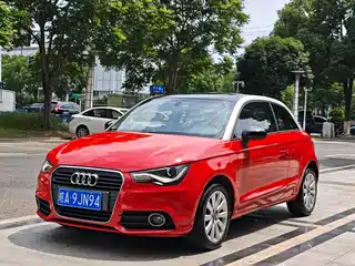 Audi Audi A1 2010