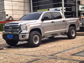 Toyota Tundra 2017