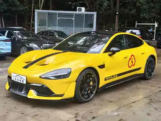 Xiaomi Auto SU7 Ultra 2025
