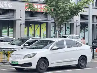 Dongfeng Aeolus Fengshen E70 2022