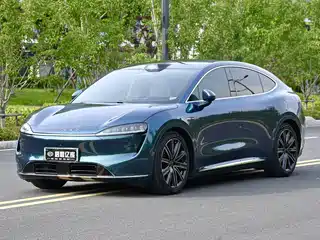 Zhijie Luxeed R7 2024