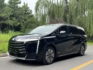 GAC Trumpchi E8 NEV 2024