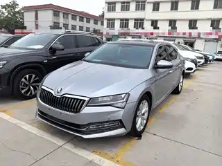 Škoda Superb 2020