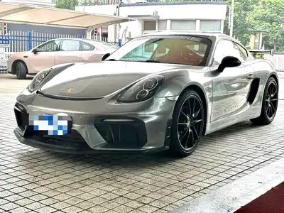 Porsche Cayman 2015